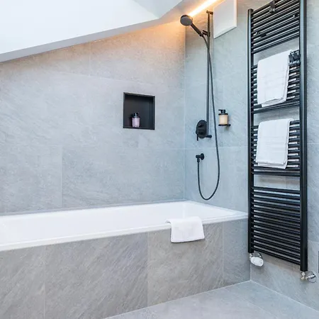 فندق Bella Vista 3*