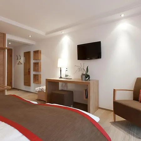 Bella Vista Hotell 3*