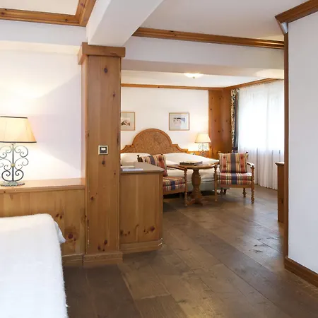 Bella Vista Hotel 3*