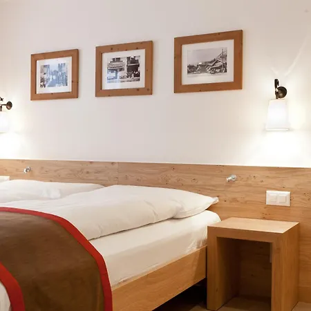 Bella Vista Hotel 3*